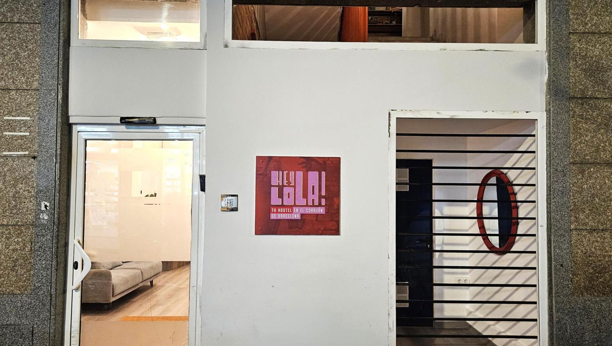 Heylola! Hostel Barcelona Luaran gambar